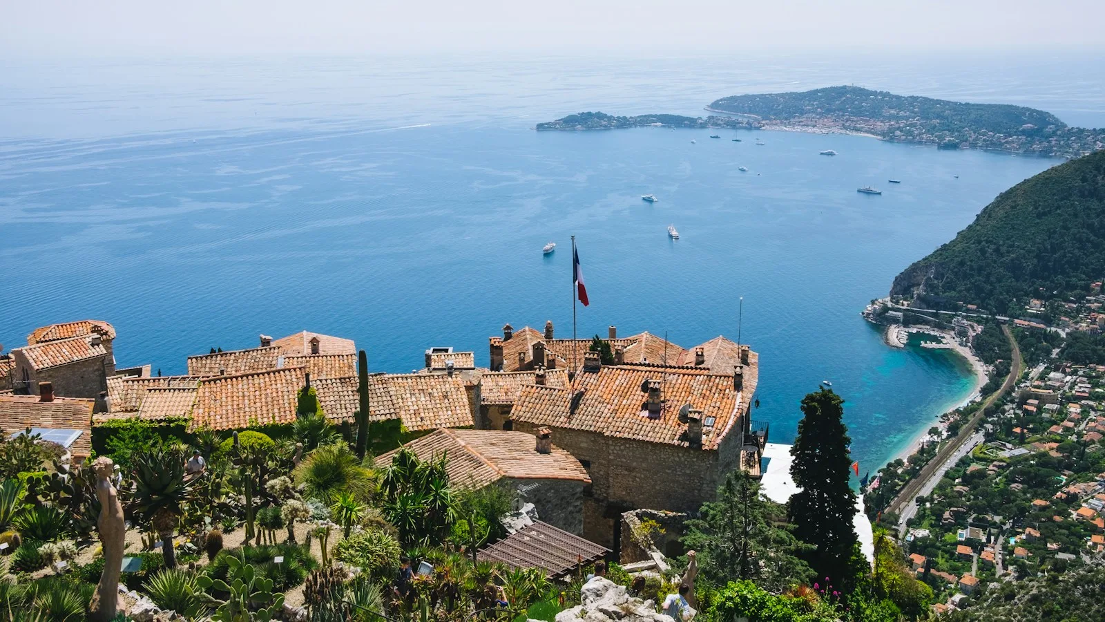 Jour 2 : les corniches, Èze et Menton